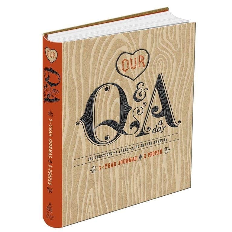 Q&a a day 3 year journal for 2 people
