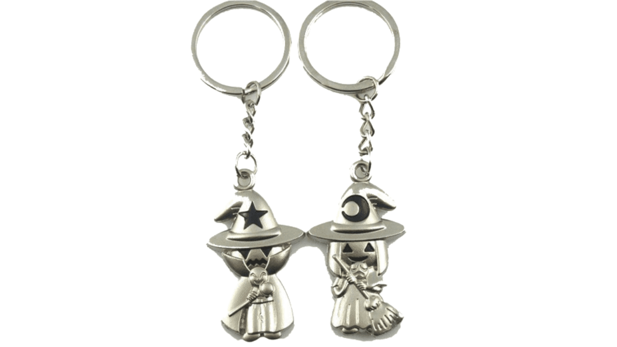 A pair of witch and wizard keychains that can be given as gifts for Halloween to a couple.