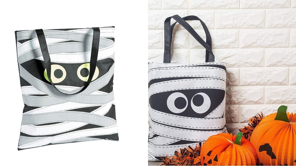 Tote bags with Egyptian mummy in bandages printed on can be given as Halloween gifts and candy collector.