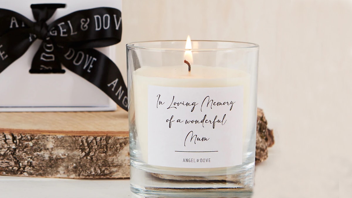 A personalized candle as a gift for memorial for someone who lost their mother.