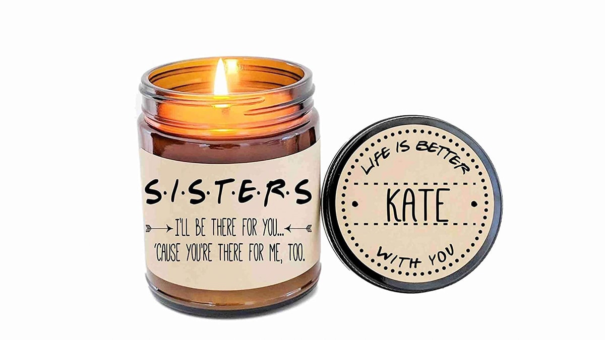 a personalised Friends candles