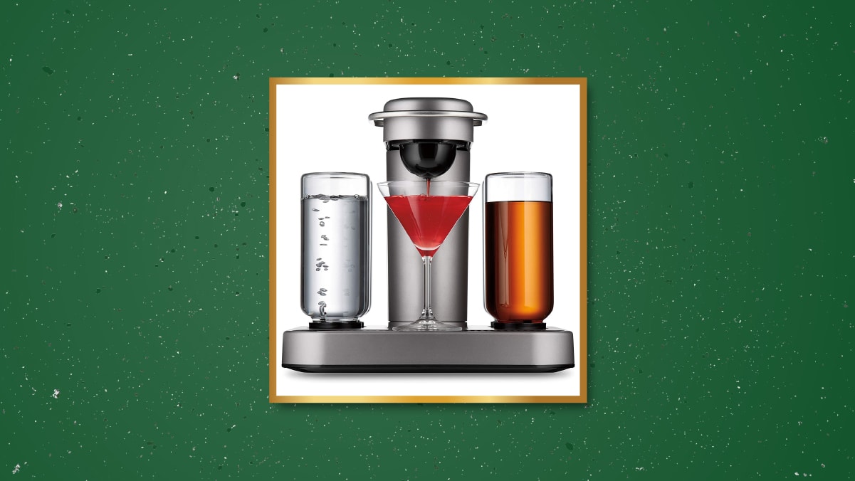 a set cocktail and margarita machine
