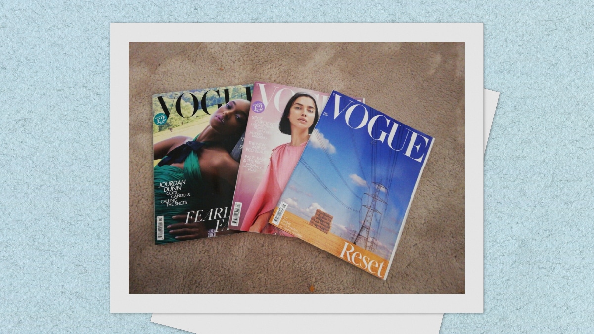 Monthly magazine subscription is one of the thoughtful Paper Anniversary Gifts