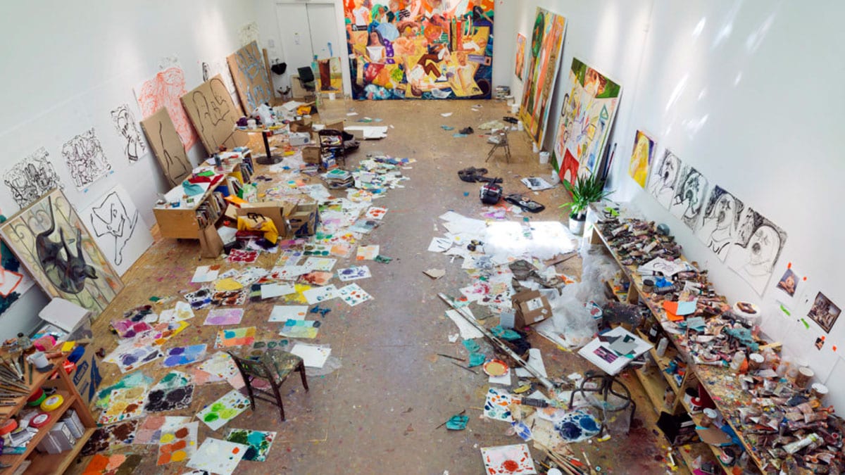 Team messy or team de-clutter in the quest of oil painting vs acrylic
