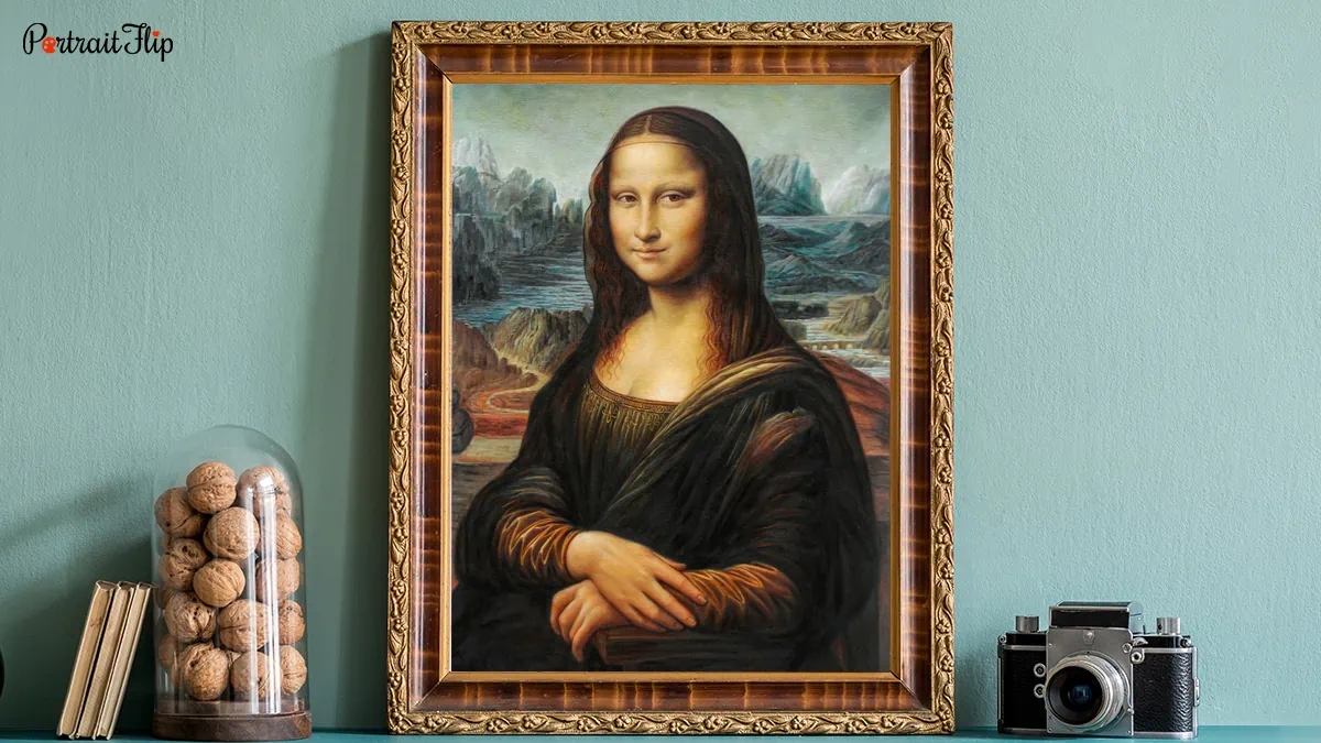 A reproduction painting of famous art 'Mona Lisa' placed on a side table is created by PortraitFlip as a gifts for gay men.