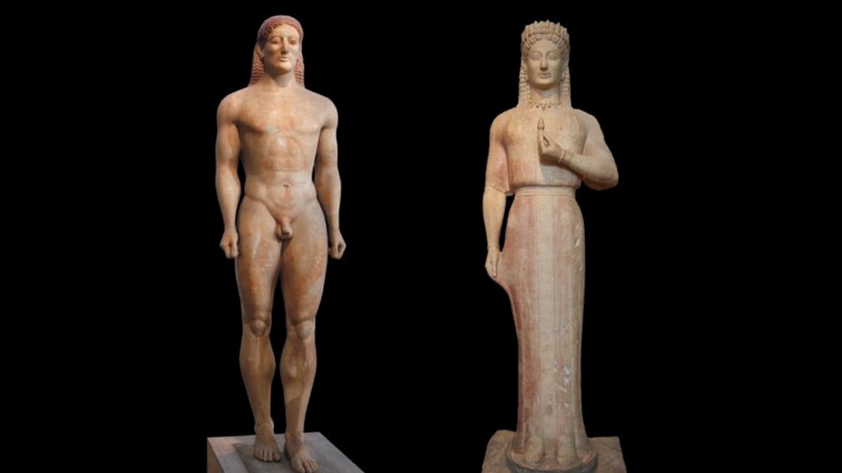 Sculptures representing male and female figures. 