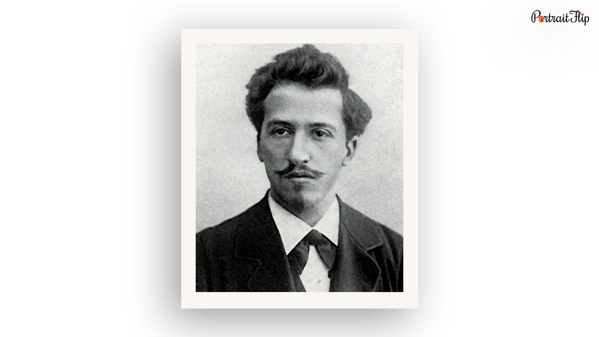 Photograph of Piet Mondrian
