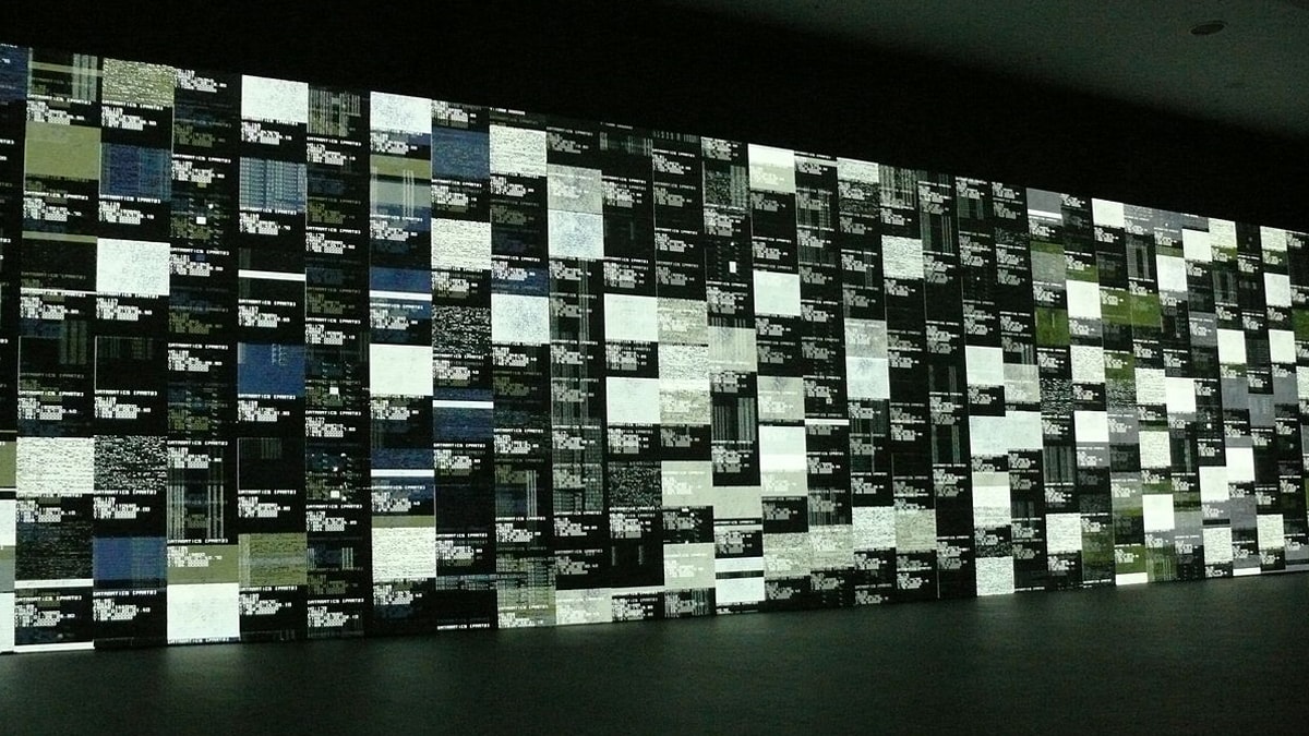 Data Tron by Ryoji Ikeda