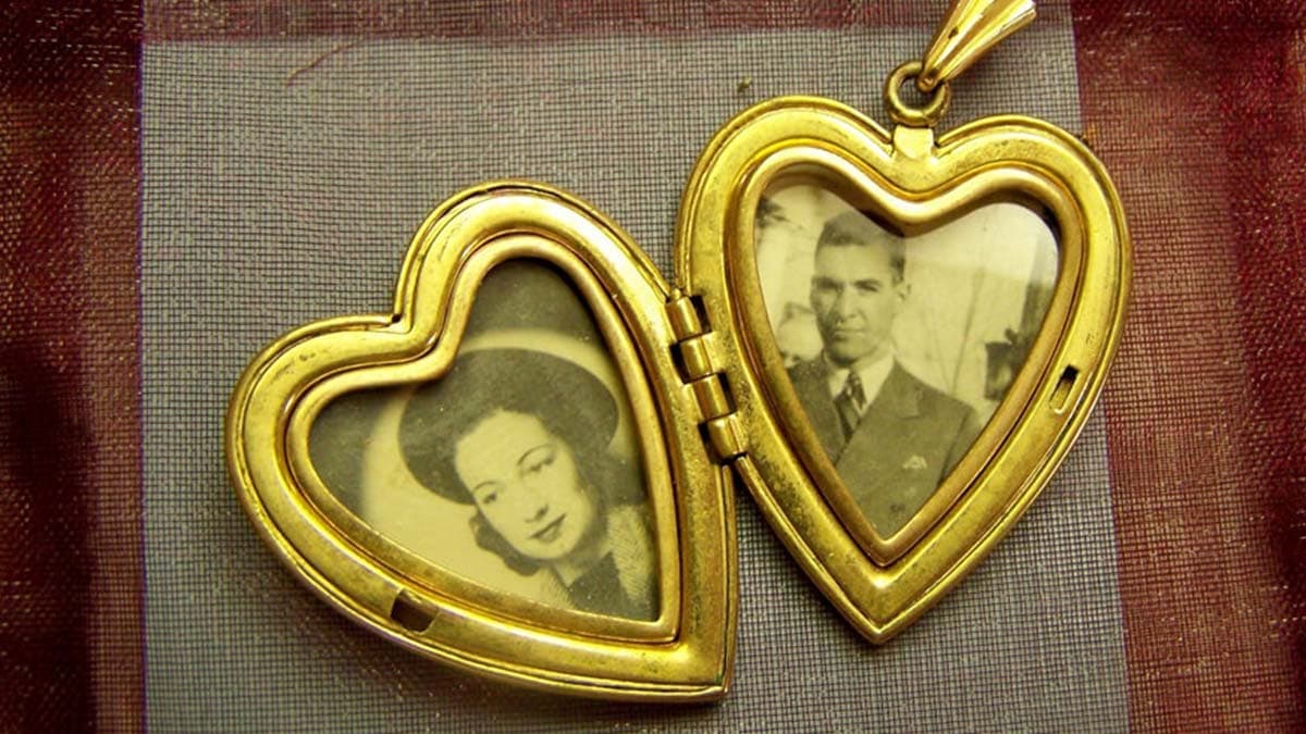 Incorporating Old Photos Into heart shaped locket as DIY