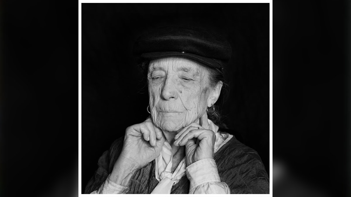 Louise Bourgeois from feminist art movement