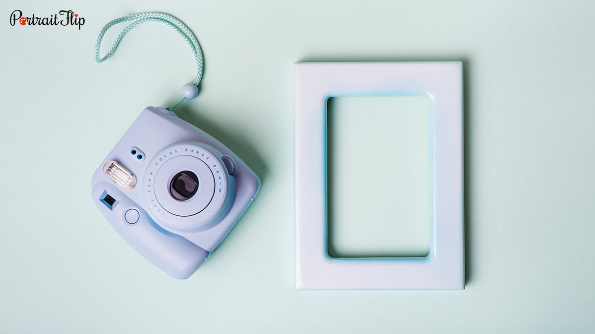 Instant Camera